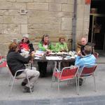 beim Mittagessen mit Bernd, Barbara, Mäusi, Gunars und Jnese