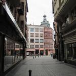 in der Altstadt hat es viele Tapas Bars. Hat uns wie in Pamplona sehr gut gefallen