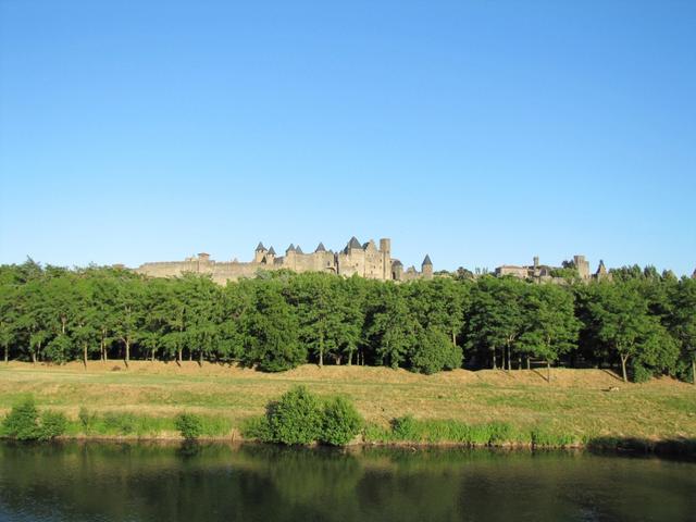 der erste Blick zur Festung von Carcassonne