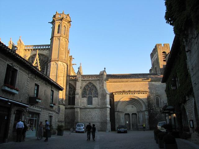 wir haben die Kathedrale St.Nazaire de Carcassonne erreicht 12. - 14.Jh.
