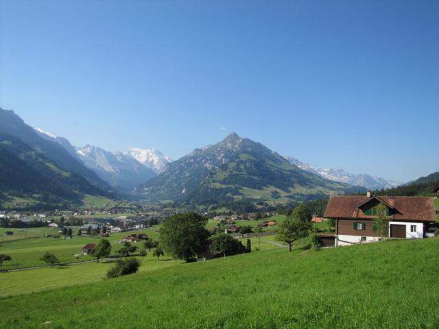 Blick Richtung Frutigen, Kandertal, Elsighorn und Engstligental