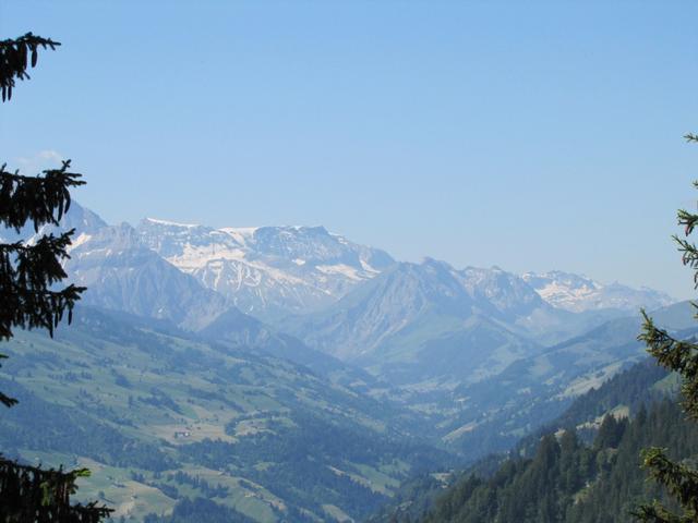 Blick zum Steghorn, Wildstrubel, Glacier de la Plaine Morte und Wildhorn