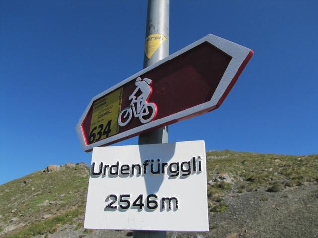 wir haben das Urdenfürggli 2546 m.ü.M. erreicht