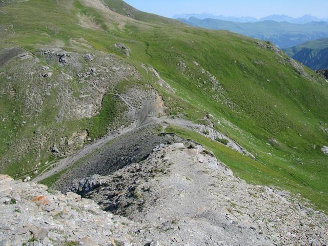 Blick vom Grat runter zum Urdenfürggli