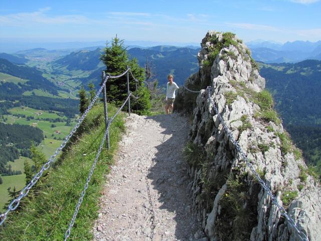 der Bergweg auf den grossen Mythen ist sehr gut ausgebaut