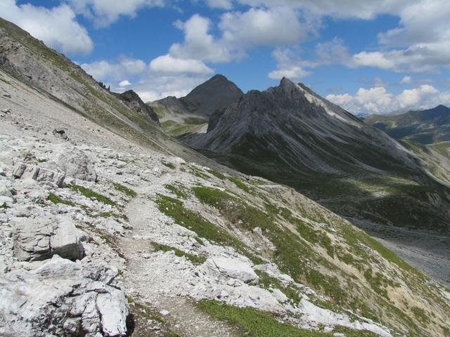 wir haben die Ducanfurgga verlassen und wandern nun Richtung Fanezfurgga