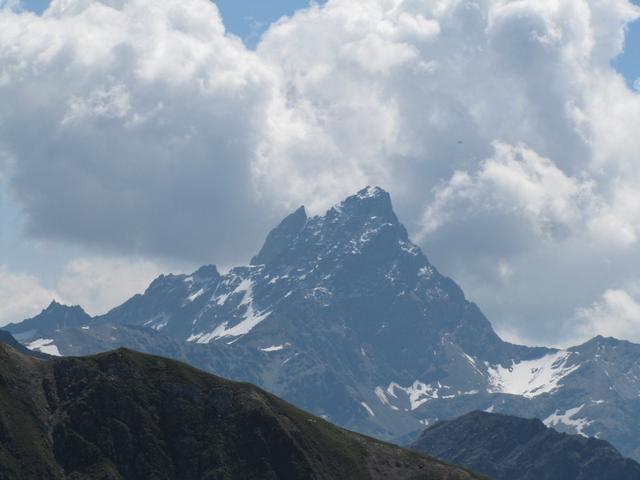 der mächtige Piz Kesch. Dort waren wir letzten Herbst