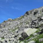 die Gelmerhütte erscheint im Blickfeld