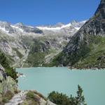 Blick zurück über den Gelmersee Richtung Gelmergletscher mit Hintere Gelmerhörner