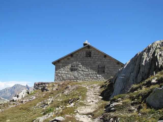 wir haben das Alpgebäude bei Punkt 2601 m.ü.M. erreicht