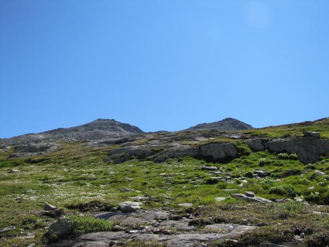 Blick nach oben zum Sidelhorn