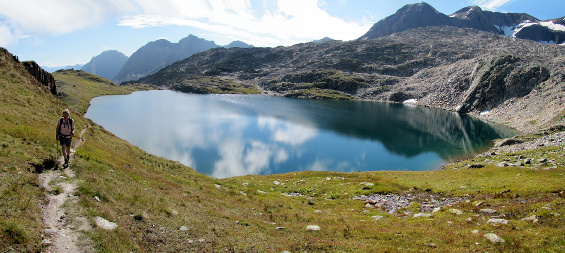 sehr schönes Breitbildfoto vom Distelsee mit Mäusi