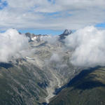 wunderschönes Breitbildfoto ins Goms und in die Berner Alpen