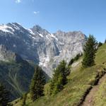 bei Punkt 2025 m.ü.M. auf dem Höhenweg ins Sefinental