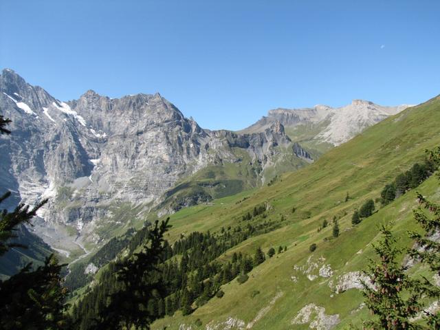 dort hinter dem Horn befindet sich die Sefinenfurgge