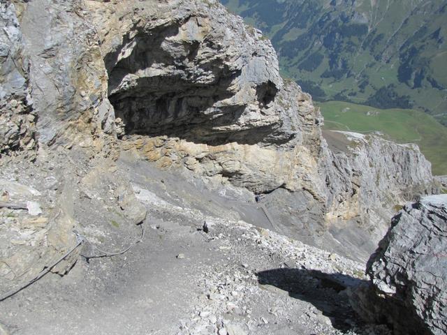 Blick vom Hohtürli runter auf den zurückgelegten Weg