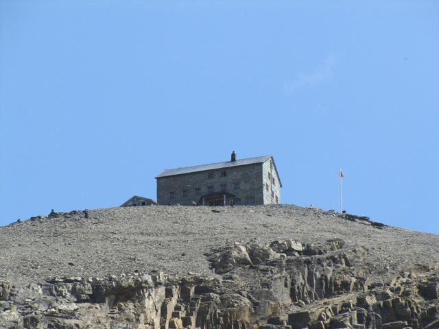 Blick zurück zur Blüemlisalphütte