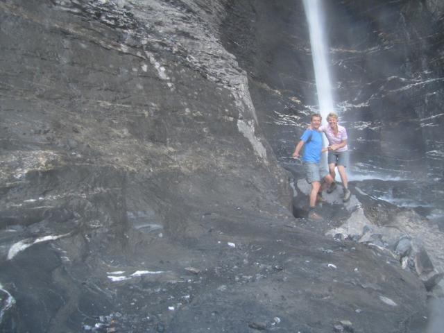 obwohl wir nicht direkt beim Wasserfall standen, wurden wir richtig geduscht
