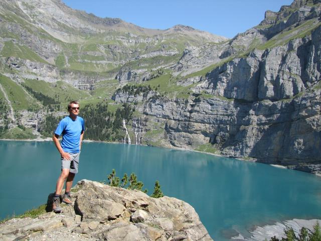 Franco schaut zu der Fründenhütte hinauf