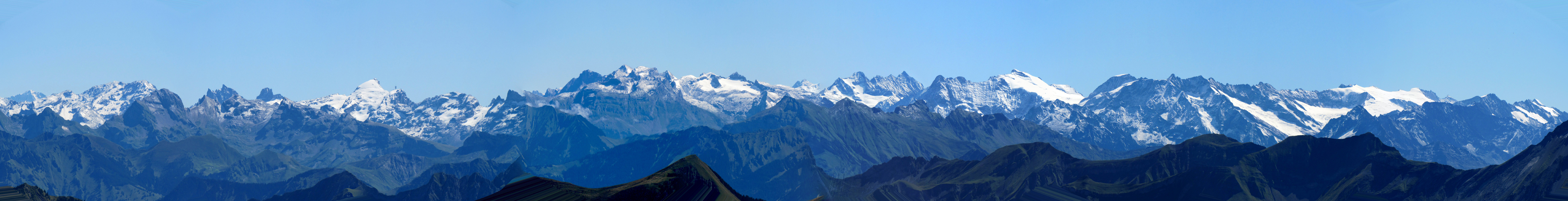 einmalig super schönes Breitbildfoto der Zentral Alpen