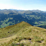 Breitbildfoto mit Blick ins Prätigau