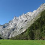 wir haben das Ürbachtal erreicht Punkt 792 m.ü.M. Rechts begrüssen und die Engelshörner