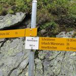 Wegweiser beim Mattenalpsee 1882 m.ü.M.