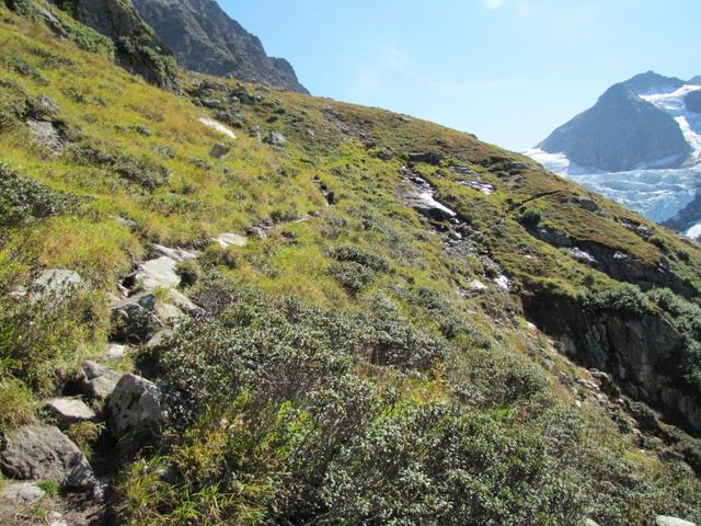 weiter führt uns der Weg zu Punkt 2057 m.ü.M.