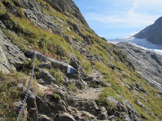 bei Punkt 2272 m.ü.M. jetzt wird der steile und ausgesetzte Hang vom Telltistock durchquert