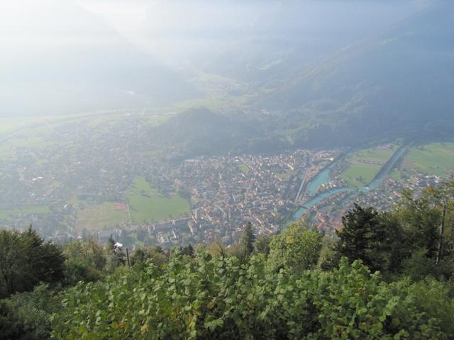 Tiefblick nach Interlaken