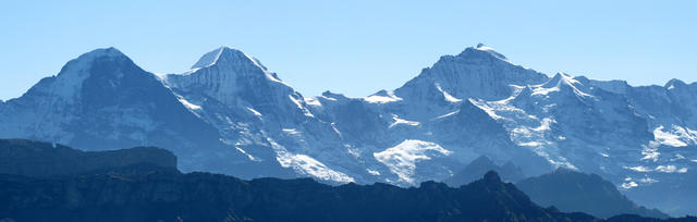Breitbildfoto vom Dreigestirn, Eiger, Mönch und Jungfrau
