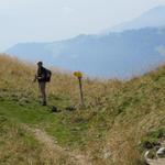 Mäusi bei der Wegverzweigung Punkt 2101 m.ü.M. unser nächstes Ziel Roteschwand