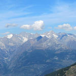 Breitbildfoto mit Blick zum Bietschhorn, Breithorn, Nesthorn, Schinhorn und Aletschhorn