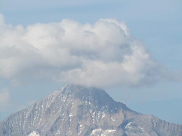 vorher geniessen wir aber den Bietschhorn mit Hut