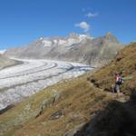 was für eine Aussicht während dem Wandern zur Roti Chumme