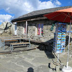 Breitbildfoto von der Berghütte bei der Bergstation Eggishorn