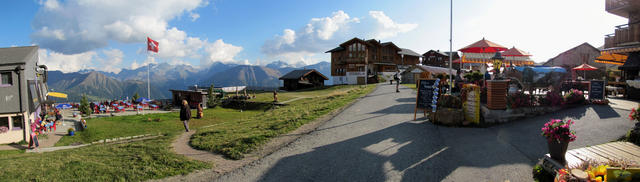 Breitbildfoto bei der Zwischenstation auf der Fiescheralp