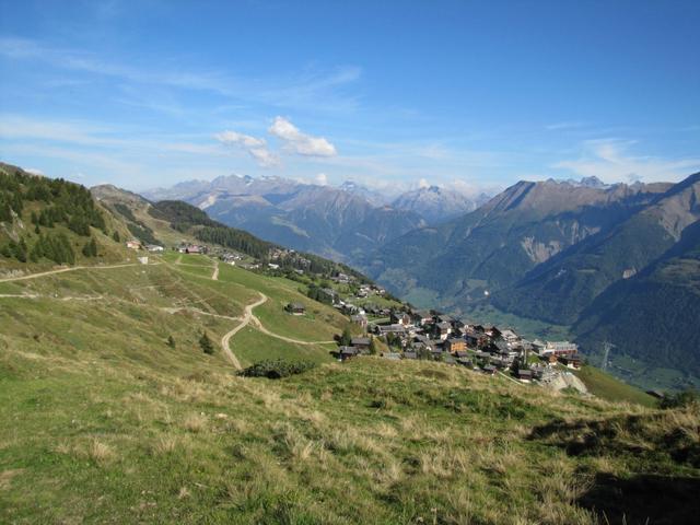 Blick von der Riederfurka nach Riederalp und in das Rhonetal