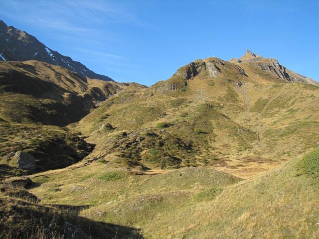 bei Punkt 2083 m.ü.M. mit Blick ins Vall Corno