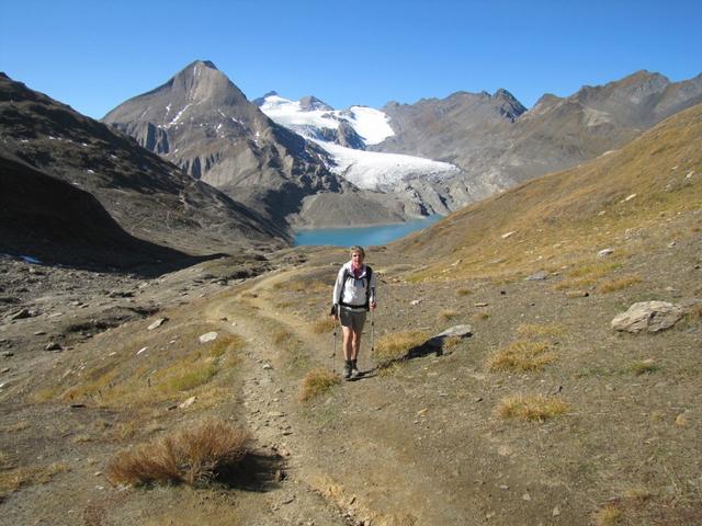 was für eine Aussicht; Bättelmatthorn, Rothorn, Blinnenhorn, Griesgletscher, See und Mäusi