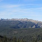 Blick vom  "Höchst" 1792 m.ü.M. Richtung Niederhorn, Güggisgrat und Gemmenalphorn