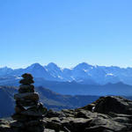 sehr schönes Breitbildfoto mit den Bergriesen vom Berner Oberland