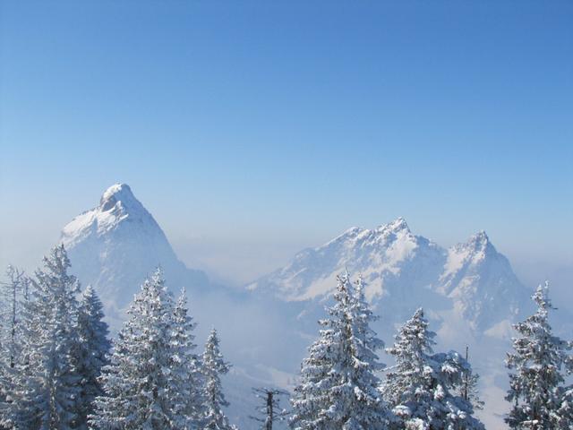 Blick Richtung Gr.Mythen, Kl.Mythen und Haggenspitz 