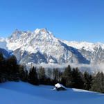 Breitbildfoto mit Blick Richtung Brunnistock, Uri Rotstock und Gitschen