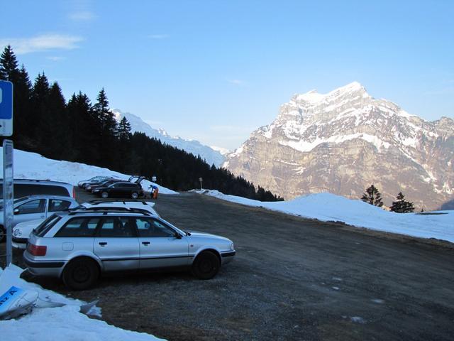 beim Parkplatz vom Skilift Schilt, das sich bei Chängel 1144 m.ü.M. befindet