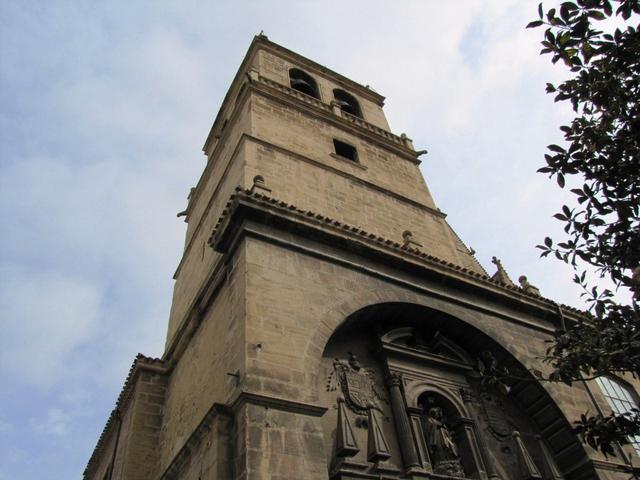 die Kirche Santa María de Palacio 11.Jh. heisst so, weil sie auf einem ehemaligem Palast erbaut wurde