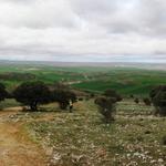 Breitbildfoto von der Hochebene aus gesehen mit Blick Richtung Burgos