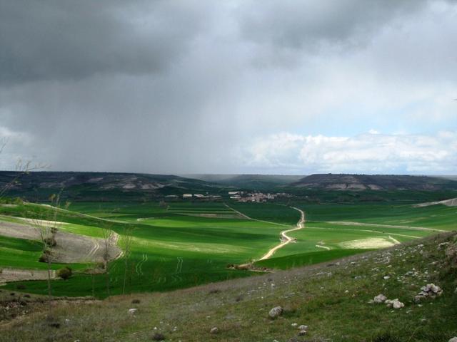 Wolkenbruch über Hornillos del camino