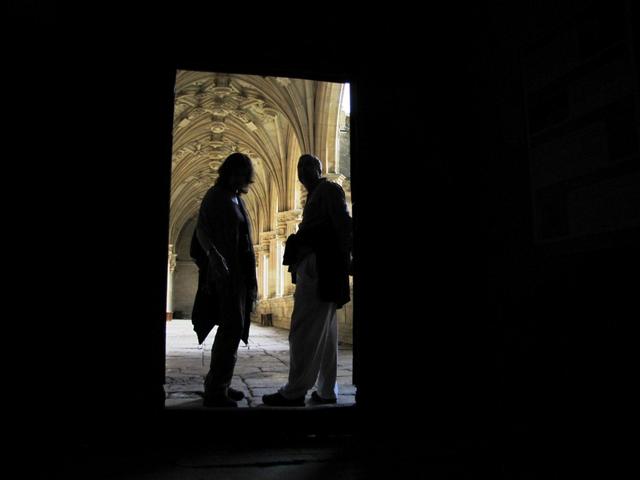 Elke und Matthias beim Eingang der Kirche