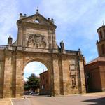 Benediktstor (Arco de San Benito), der frühere Eingang zum Klosterbereich